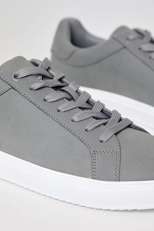 Threadbare Threadbare Men's Faux Suede Court Trainers in Grey - 3