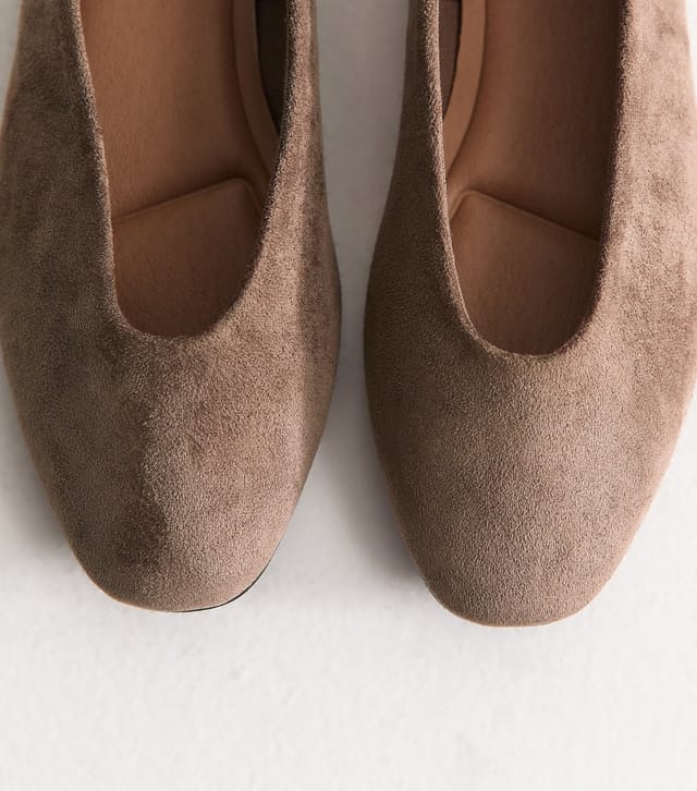 New Look Women's Light Brown Faux Suede Almond Toe Ballerina Flats Vegan New Look - 3