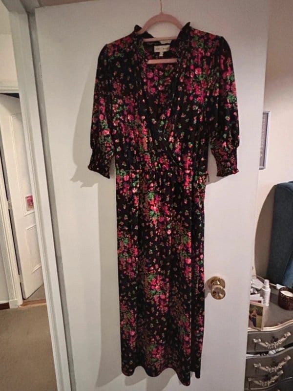 Love & Roses Spring floral dress - 1