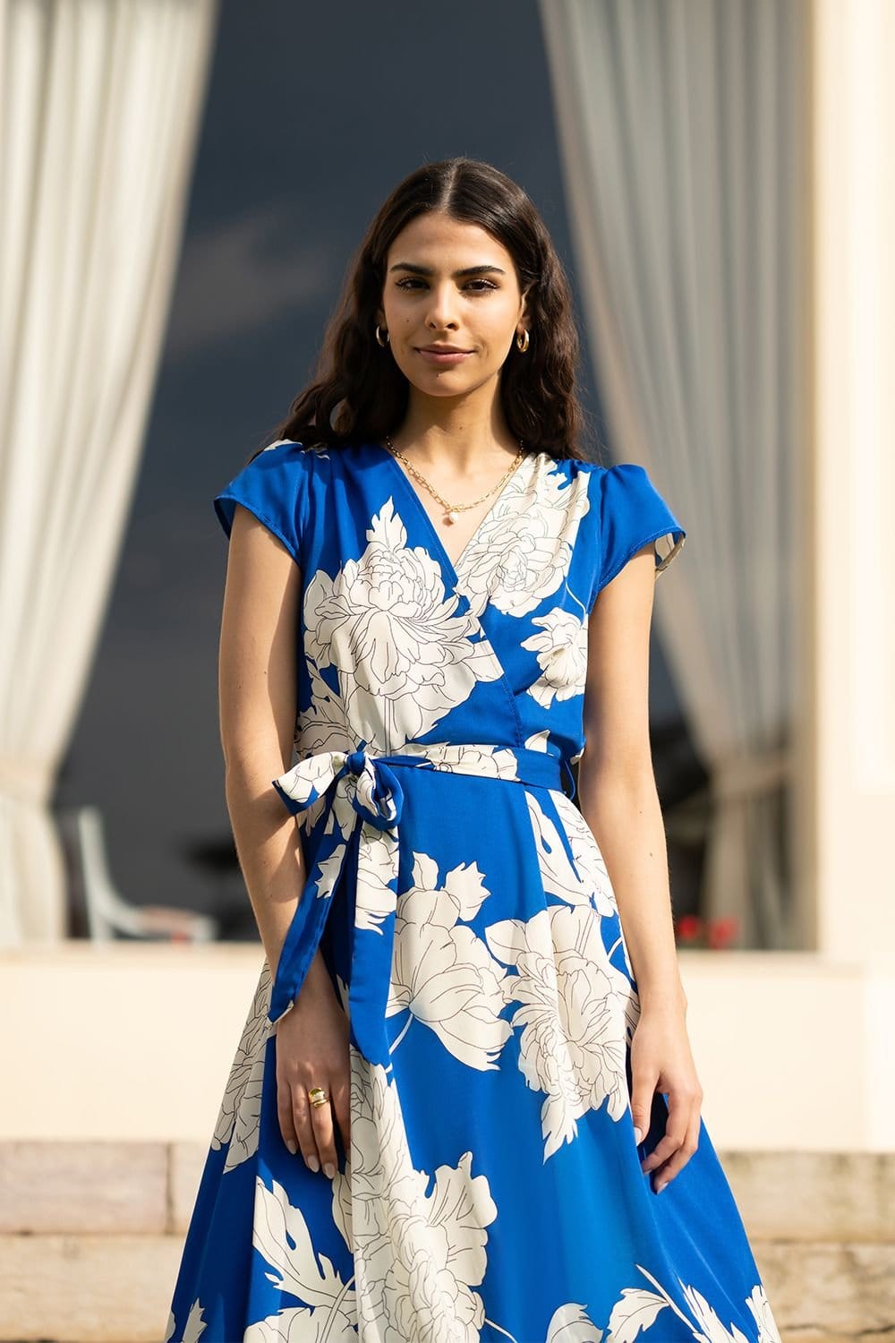 Yumi Yumi Women's Blue Blossom Print Wrap Midi With Dipped Hem - 4