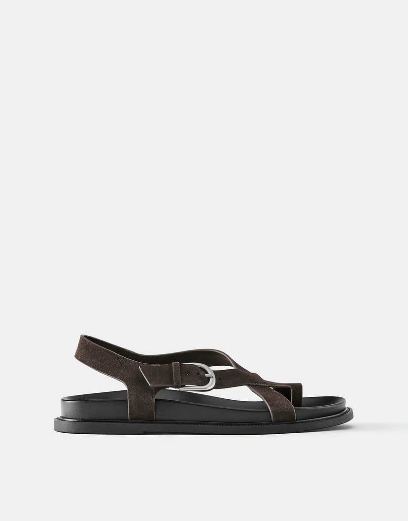 ASOS Pull&Bear Flat leather sandals in brown - 1