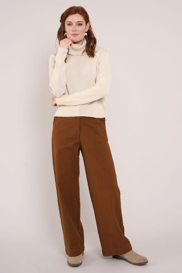 Nomads Clothing Nomads Clothing Women's Womens Roll Neck Jumper in Ivory - 3