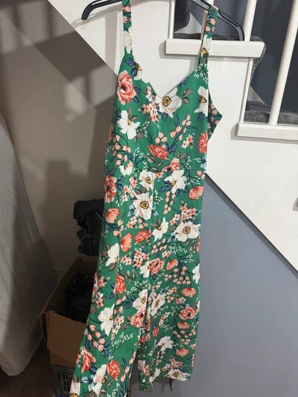 Mela London Ladies floral jumpsuit