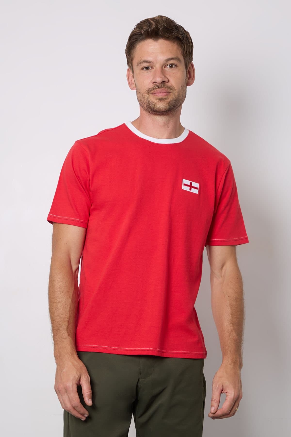 Burton Burton Men's Red England Chest Badge Crew Neck T-Shirt