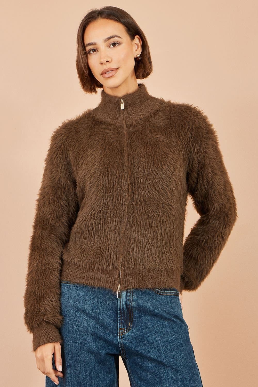 Yumi Yumi Women's Eyelash Zip Knitted Jacket in Brown