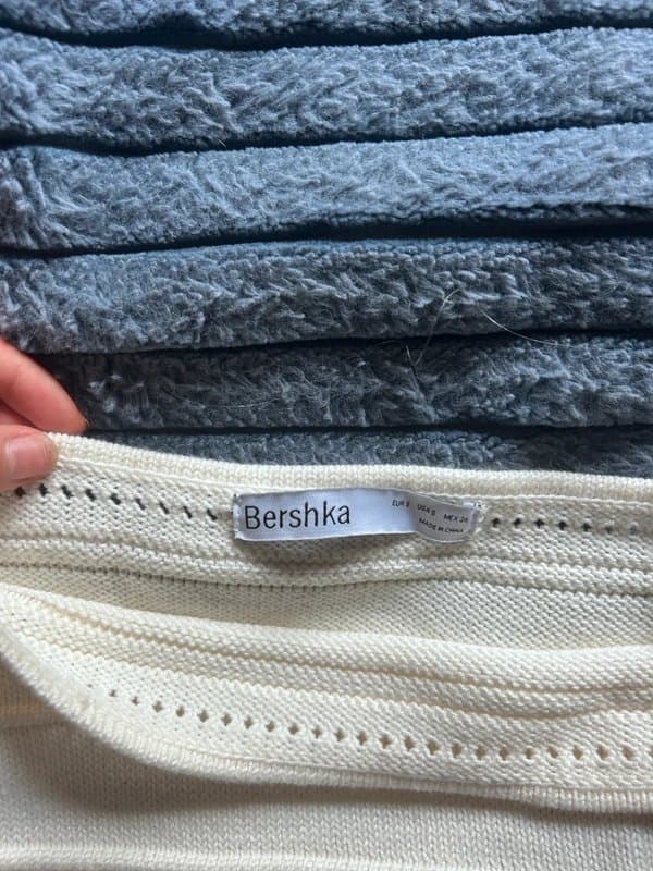 Bershka Knitted Bandai top