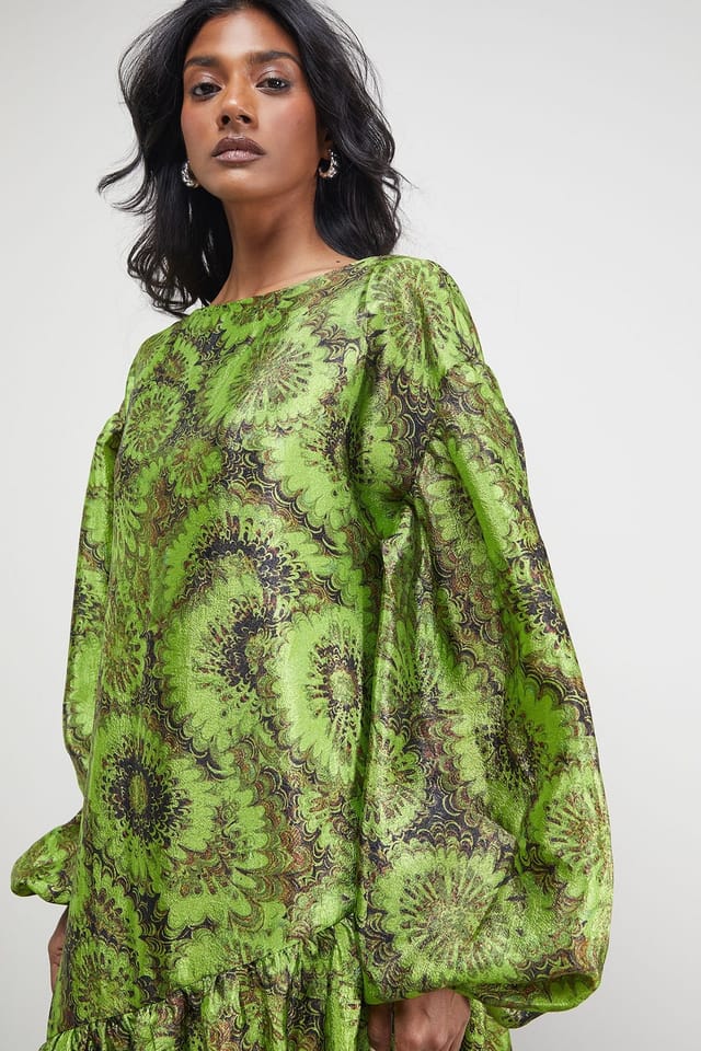 Warehouse Warehouse Women's Textured Organza Asymmetric Seam Volume Sleeve Midi Dress in Floral - 2