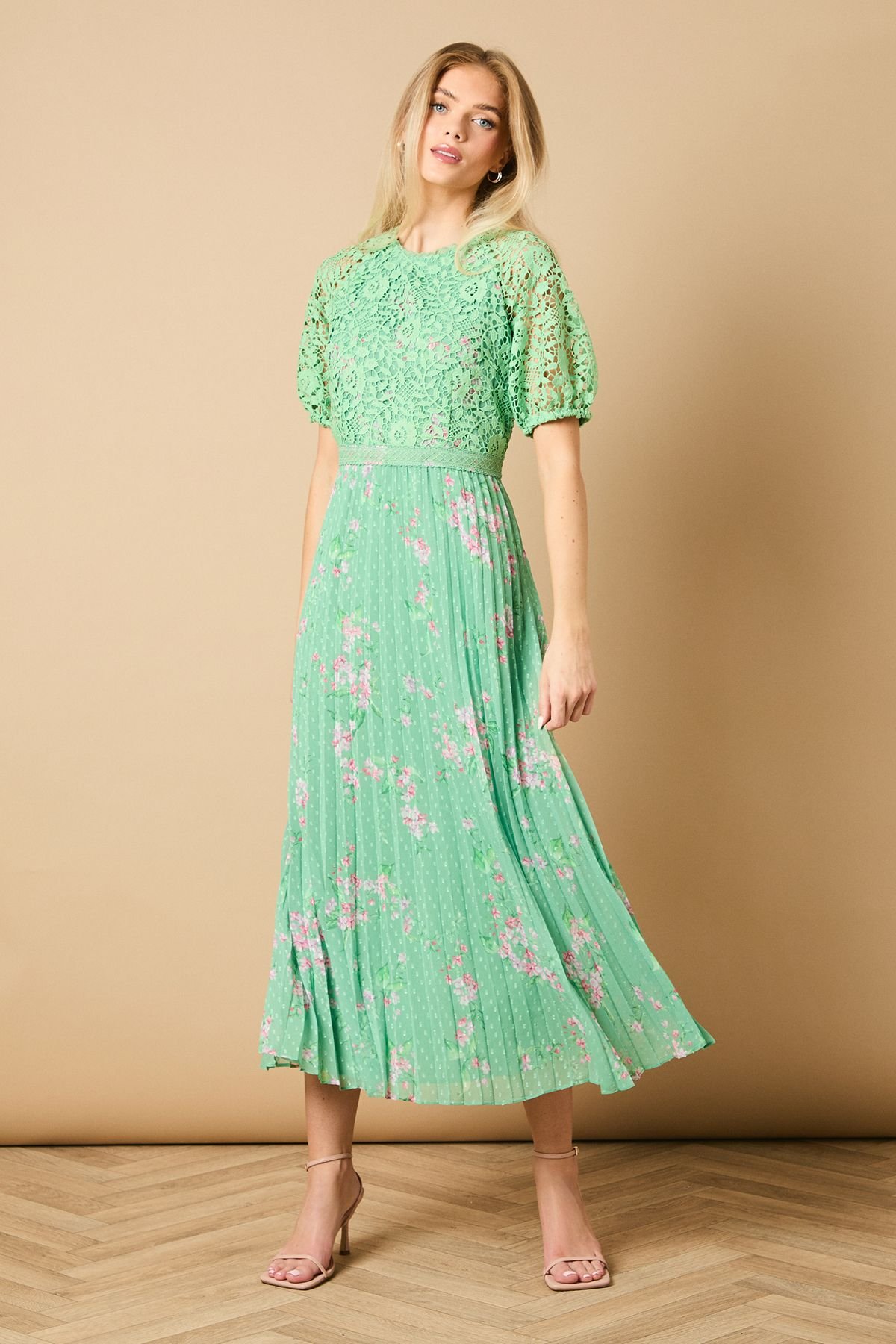 Oasis Oasis Women's Occasion Floral Lace Bodice Pleated Midi Dress in Sage - 2