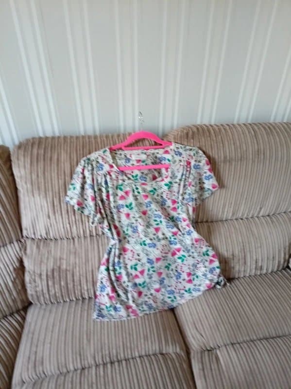 Per Una Ladies size 14 per una m&s floral Shortsleeve top