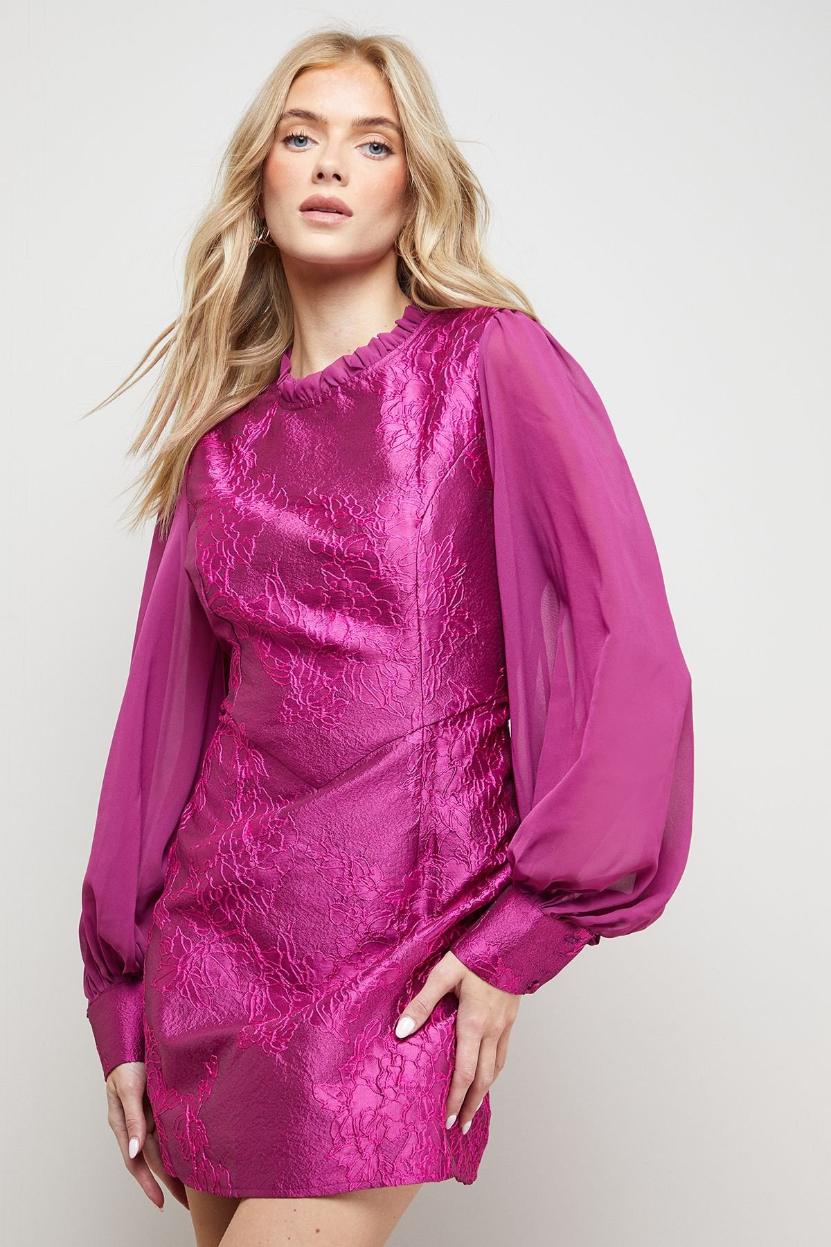 Oasis Oasis Women's Structured Jacquard Fit & Flare Mini Dress With Chiffon Sleeve in Purple - 2