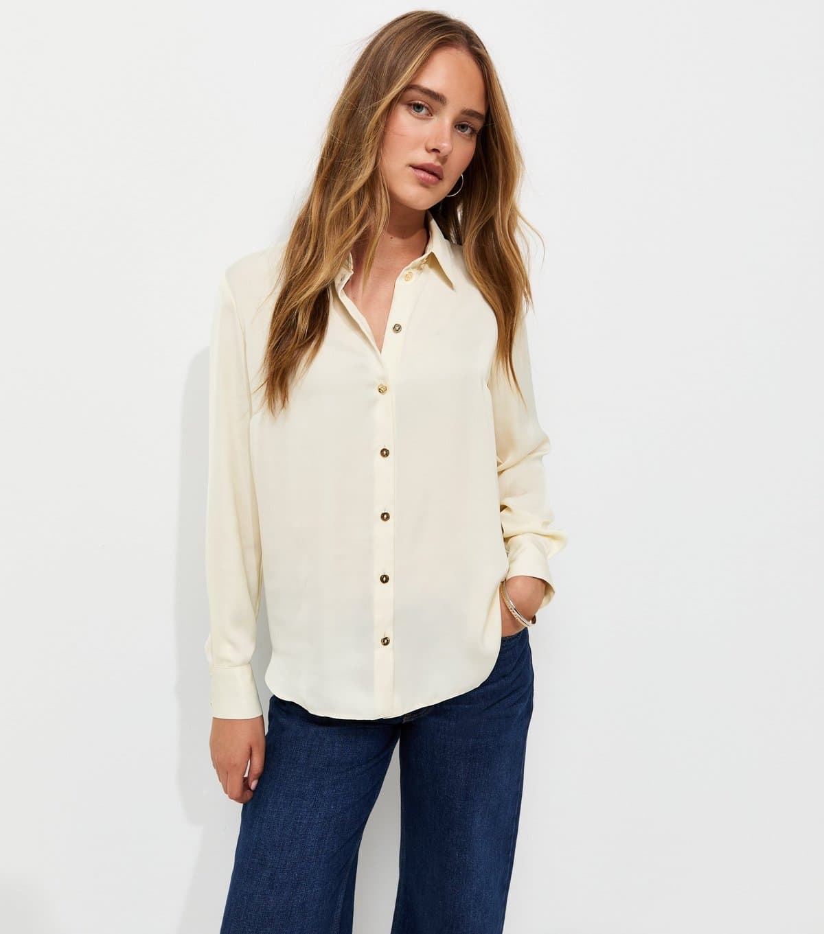 New Look Women's Cream Satin Long Sleeve Shirt New Look