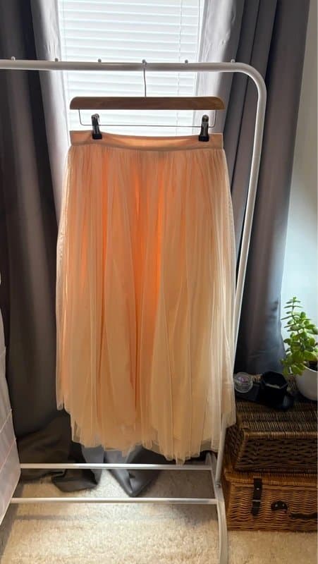 ASOS ASOS tulle midi skirt UK 10 – nude blush mesh