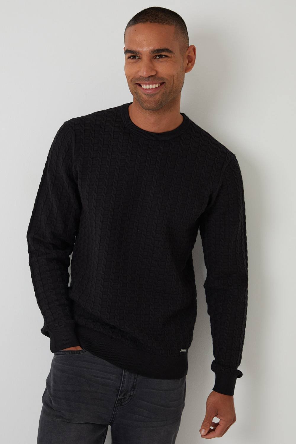 Threadbare Threadbare Men's Cable Knit Crew Neck Jumper in Black - 1