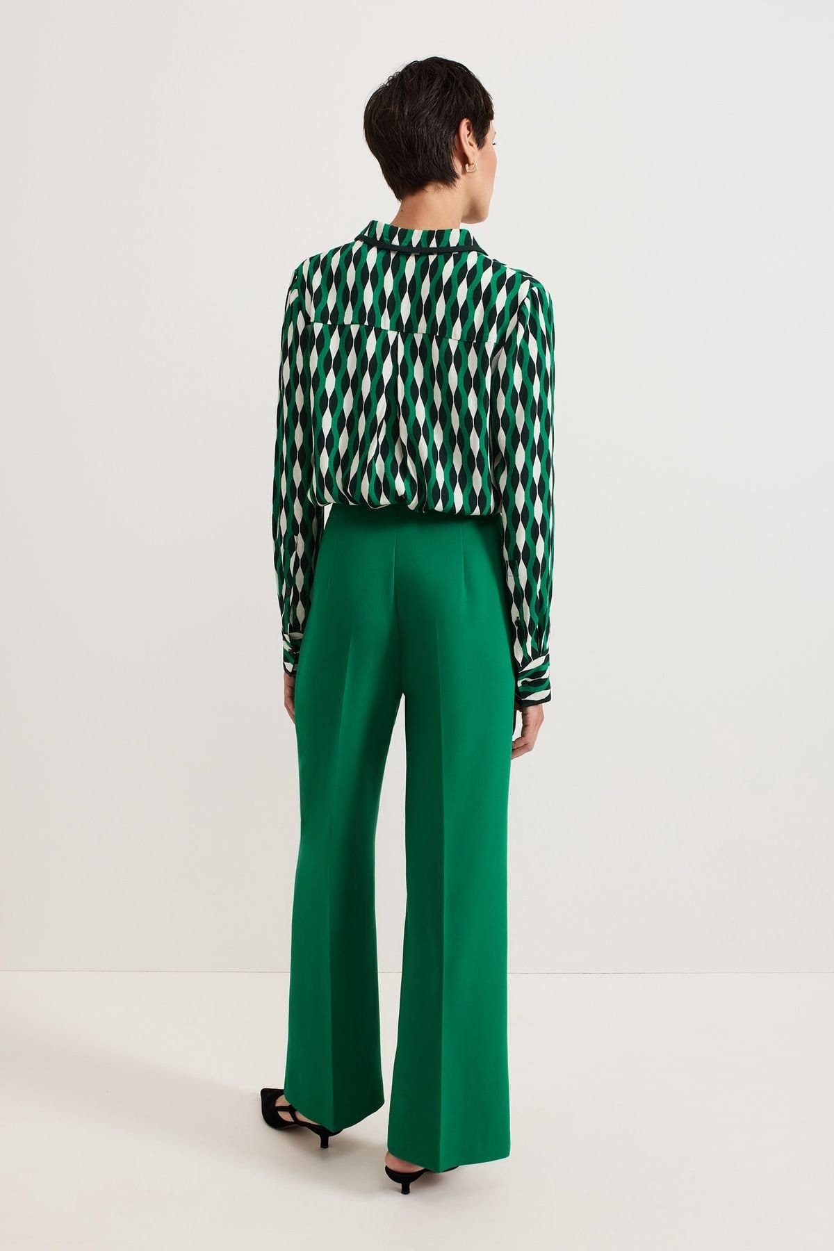 Phase Eight Phase Eight Women's Aubrielle High-Waist Tailored Trousers in Emerald - 4