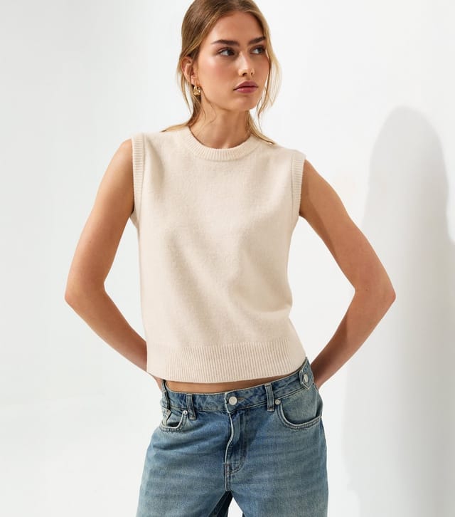 New Look Women's Cream Midweight Knit Meet The Jean Tabard Vest New Look - 2