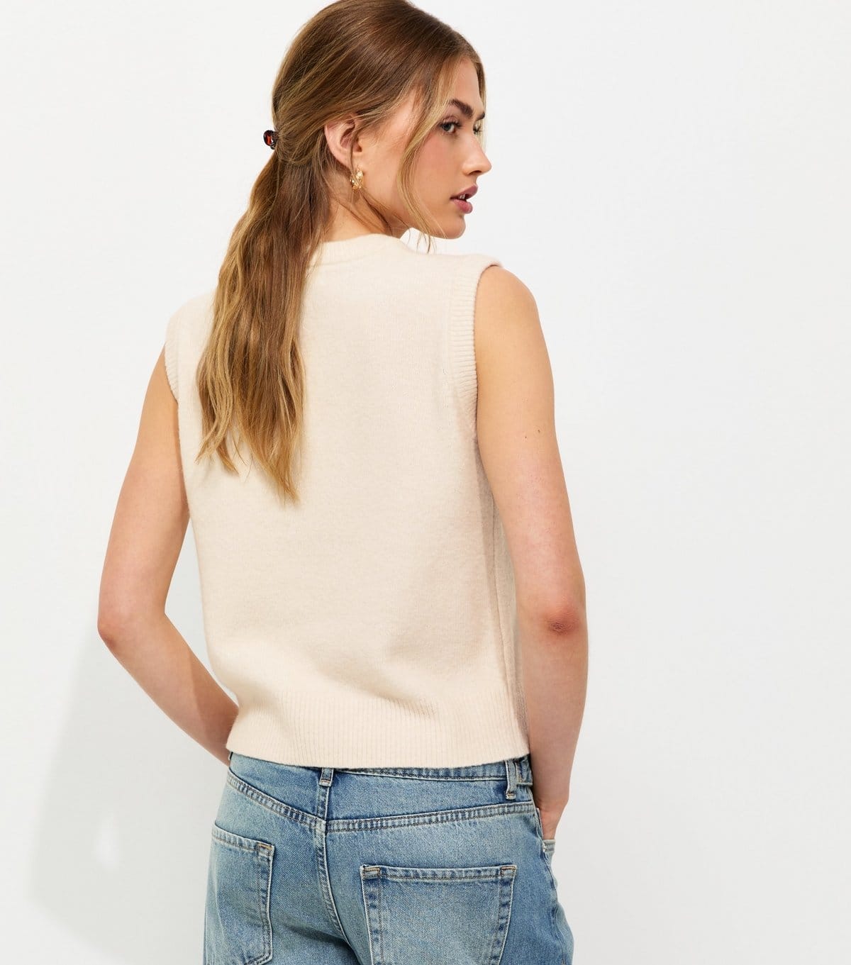 New Look Women's Cream Midweight Knit Meet The Jean Tabard Vest New Look - 4