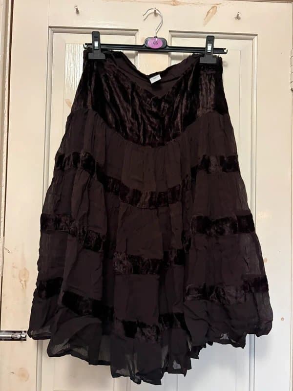 New Look Brown velvet tiered whimsical skirt