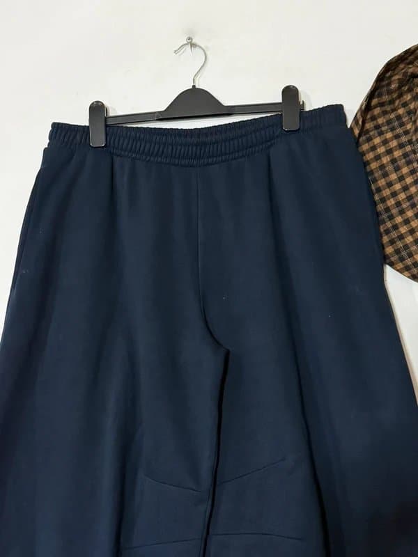 ASOS ASOS navy blue cotton minimalist barrel cocoon joggers uk L 16 18