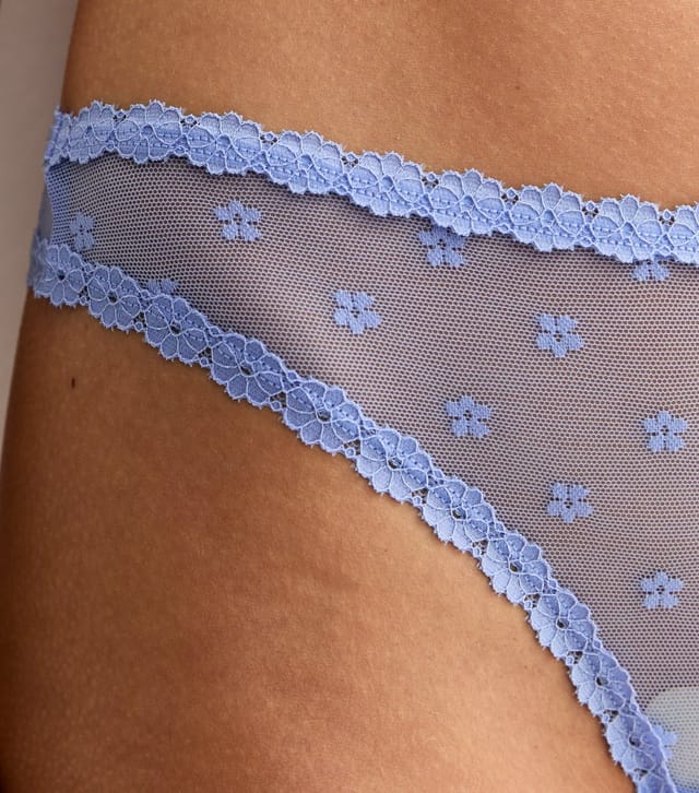 New Look Women's Light Blue Daisy Mesh Thong New Look - 2