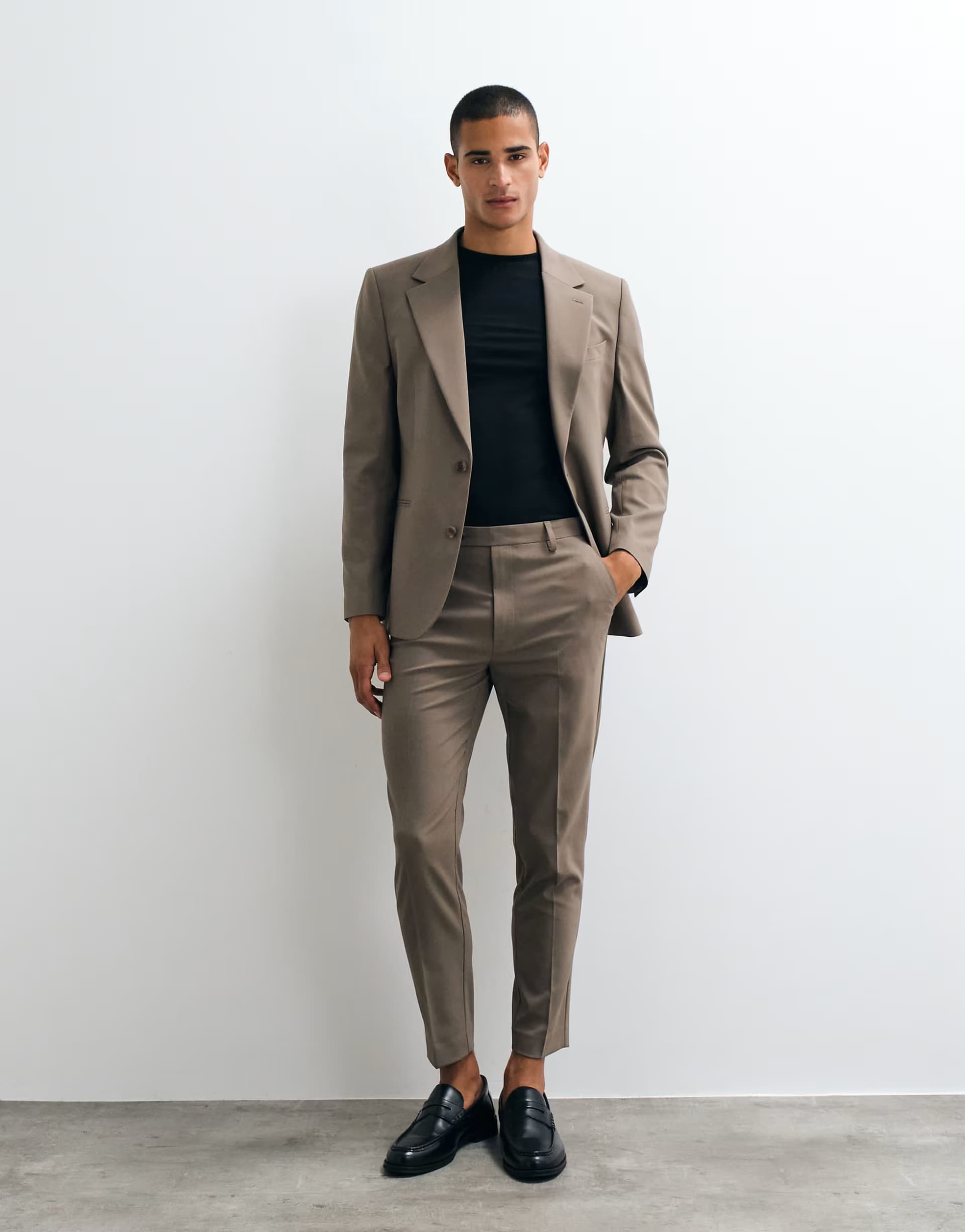 ASOS ASOS DESIGN tapered suit trousers in brown