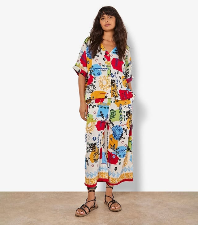Apricot Women's Multicoloured Sun Print Button Through Blouse Apricot New Look - 2