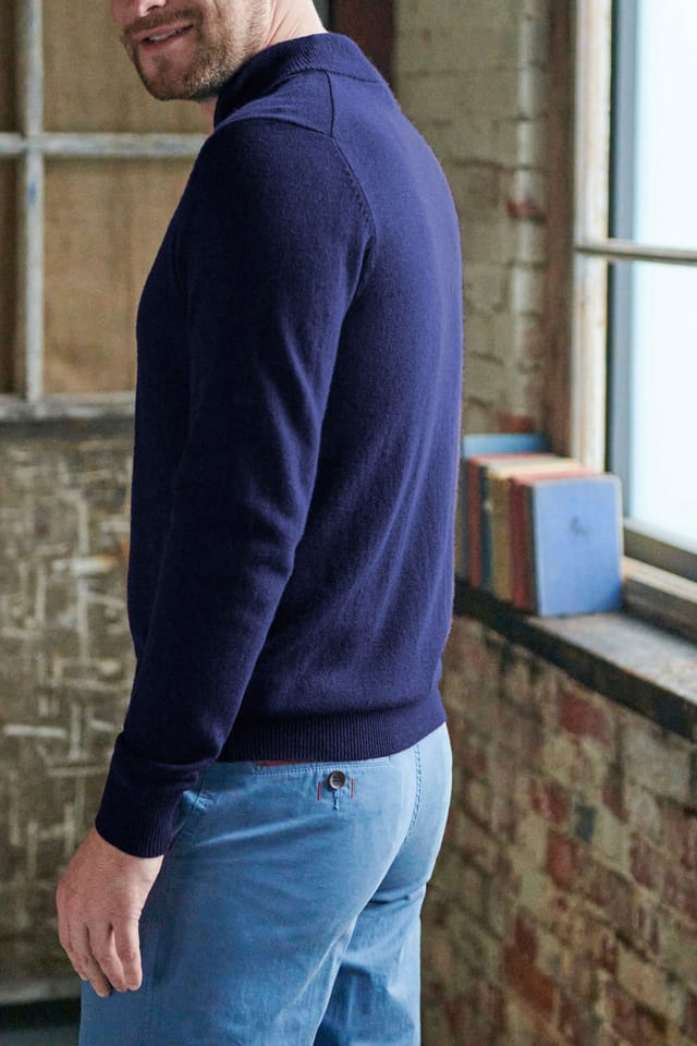 WoolOvers WoolOvers Men's Mens Cashmere & Merino Zip Neck Jumper in Dark Navy - 3