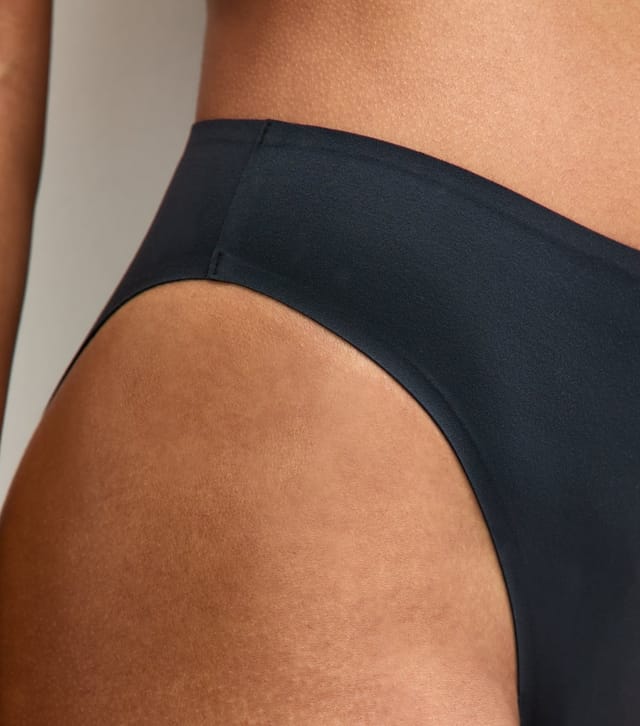 New Look Women's Black Bonded High Waist Brazilian Briefs New Look - 2