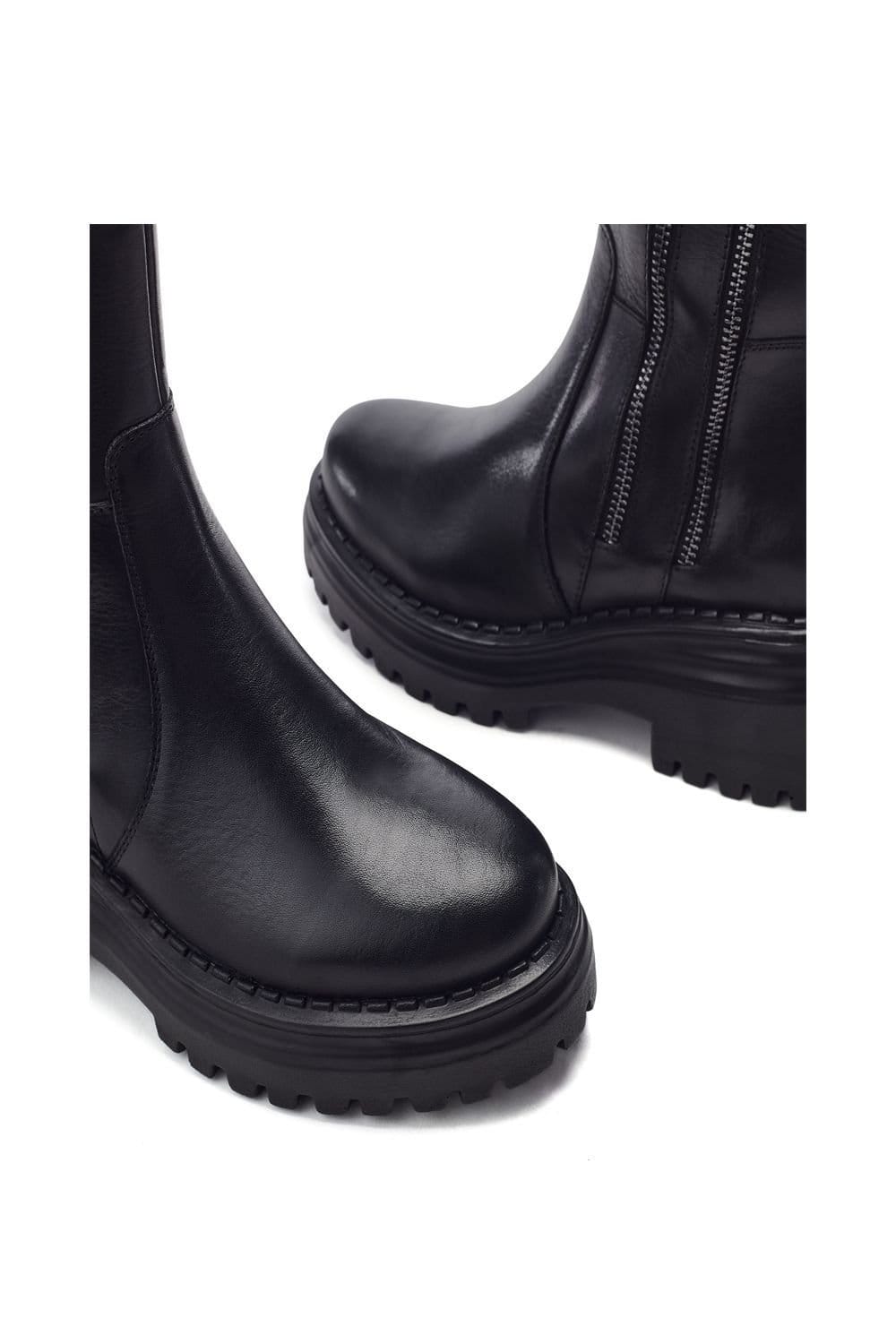 Moda In Pelle Moda In Pelle Women's 'Camilio' Leather Biker Boots in Black - 4