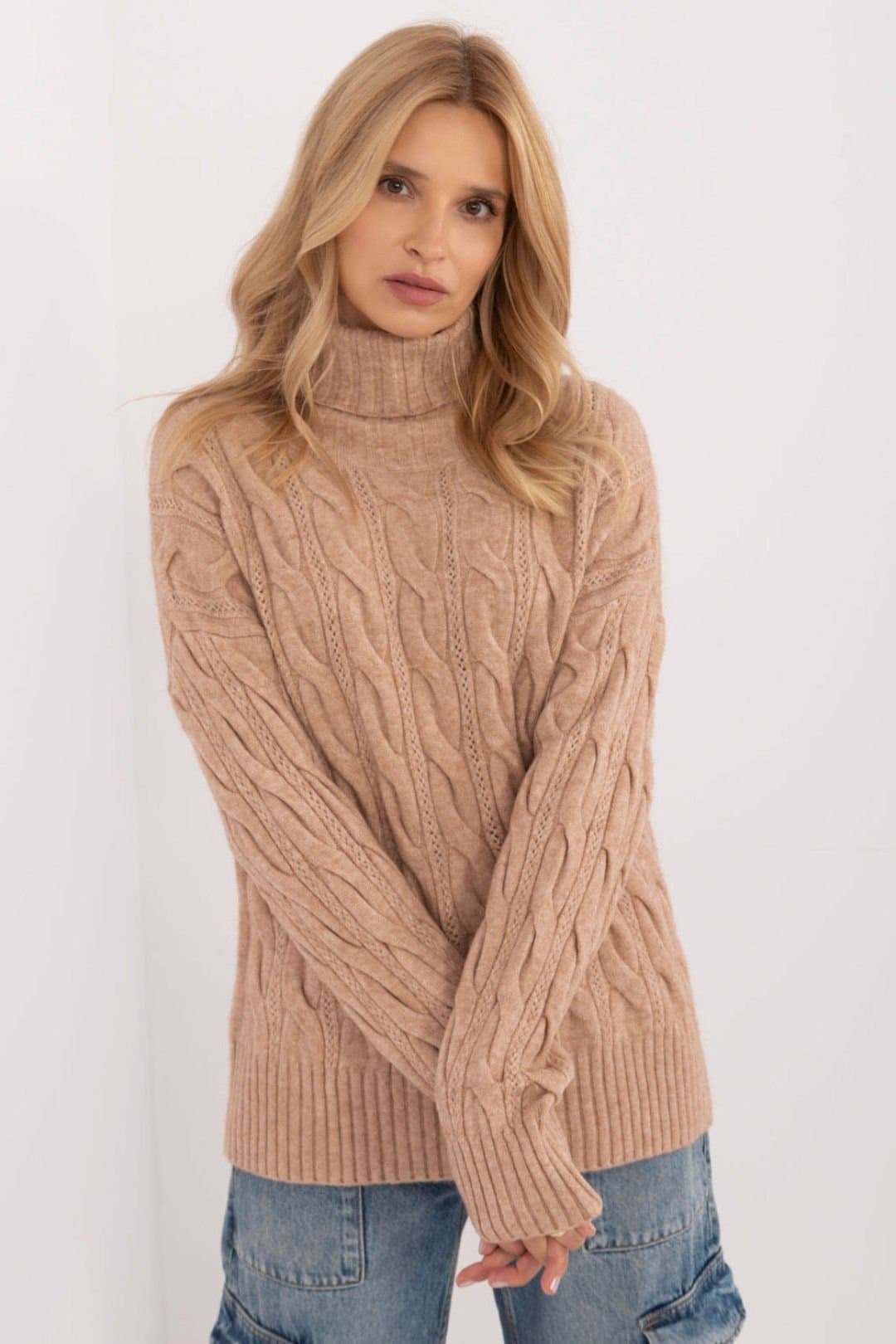 Love Lace Love Lace Women's Turtleneck Sweater Acrylic Polyester Blend in Camel