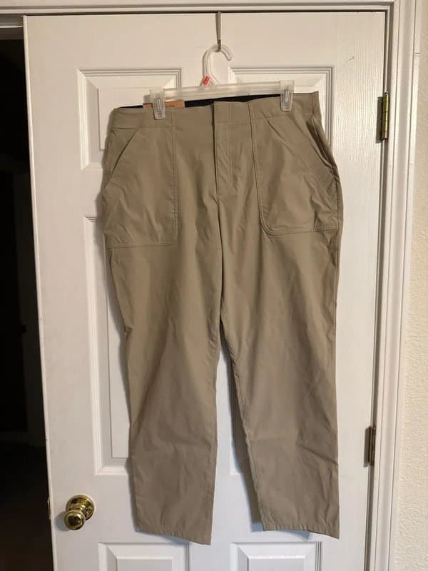 Eddie Bauer Eddie Bauer rise and straight leg ankle pants