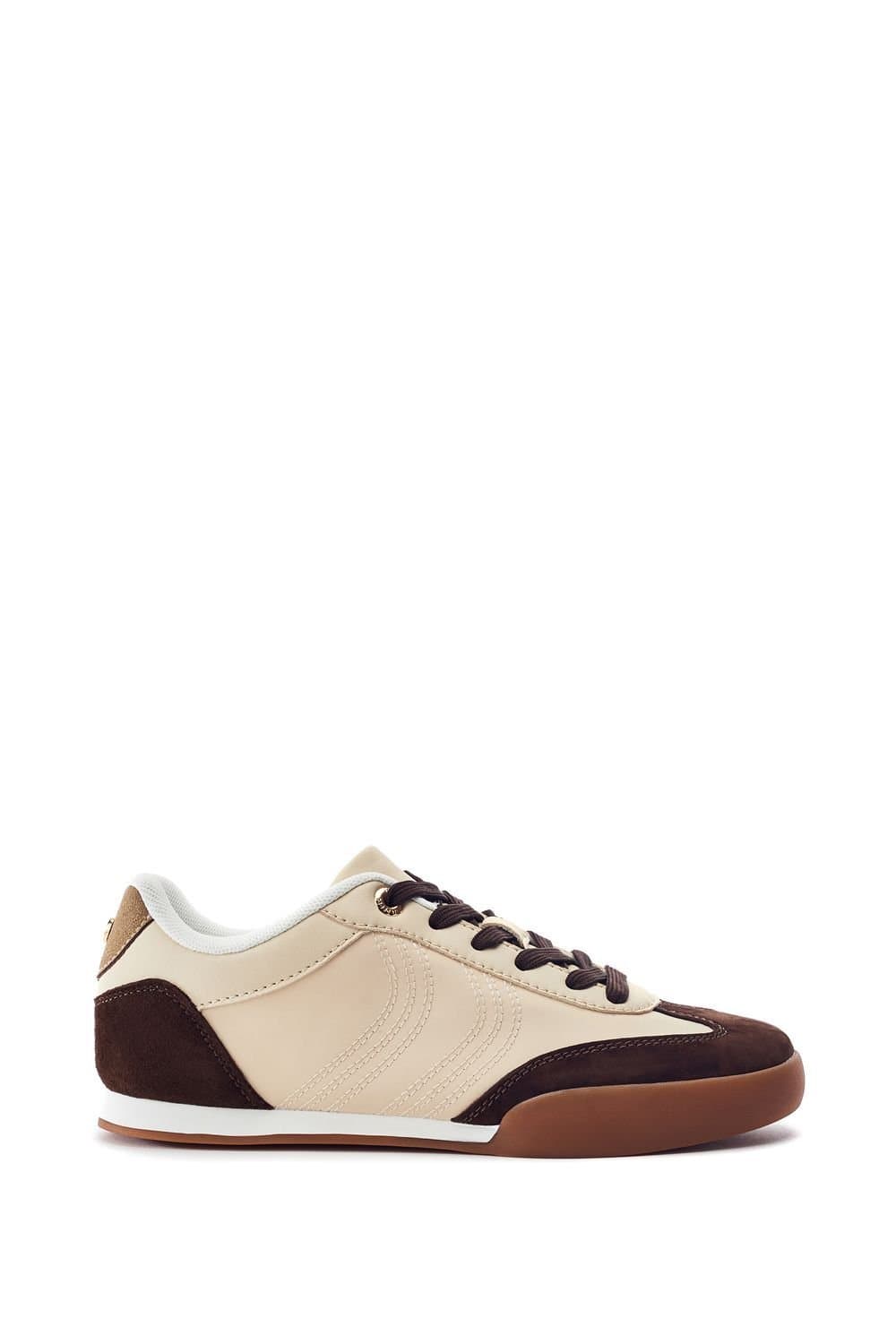 Moda In Pelle Moda In Pelle Women's 'Aromaa' Porvair Casual Trainers in Taupe