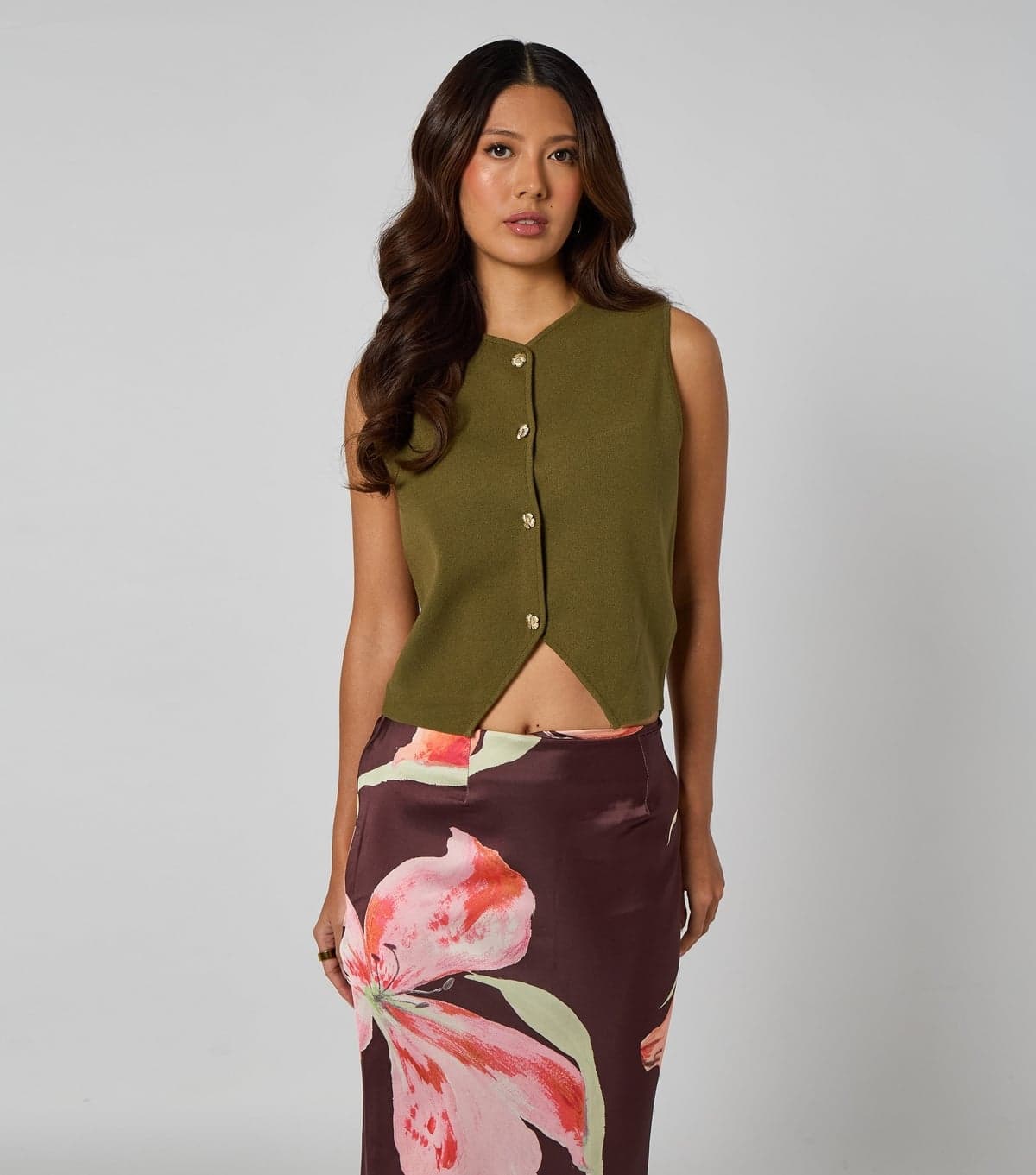 Urban Bliss Women's Green Floral Button Vest Top Urban Bliss New Look