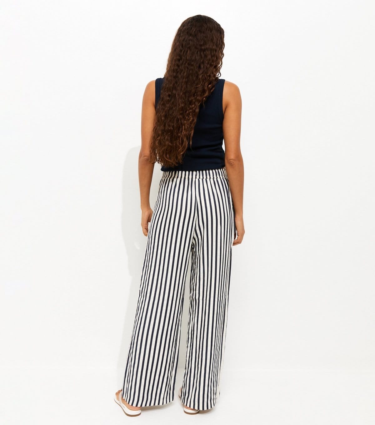 New Look Women's Petite Blue Striped Drawstring Wide Leg Trousers New Look - 4