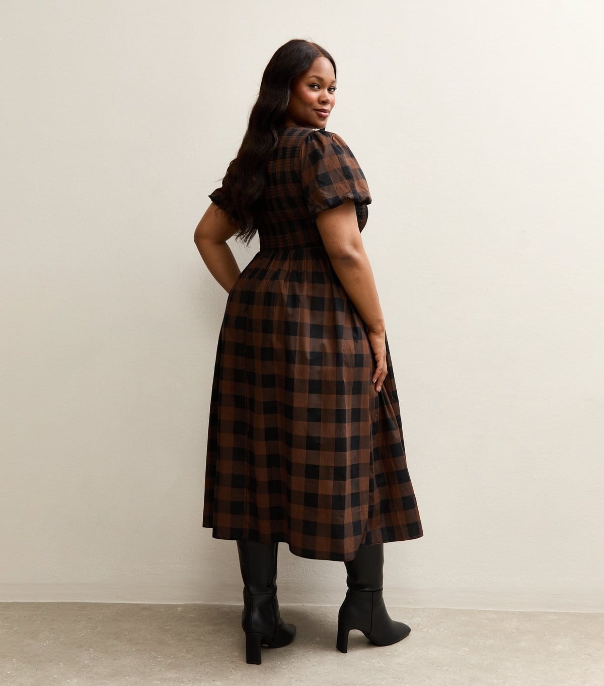 New Look Women's Plus Size Brown Checked Puff Sleeve Midi Dress Curves New Look - 4