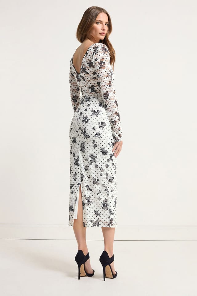 Star By Julien Macdonald Star by Julien Macdonald Women's Floral Lace Corset Midi Dress in White - 3