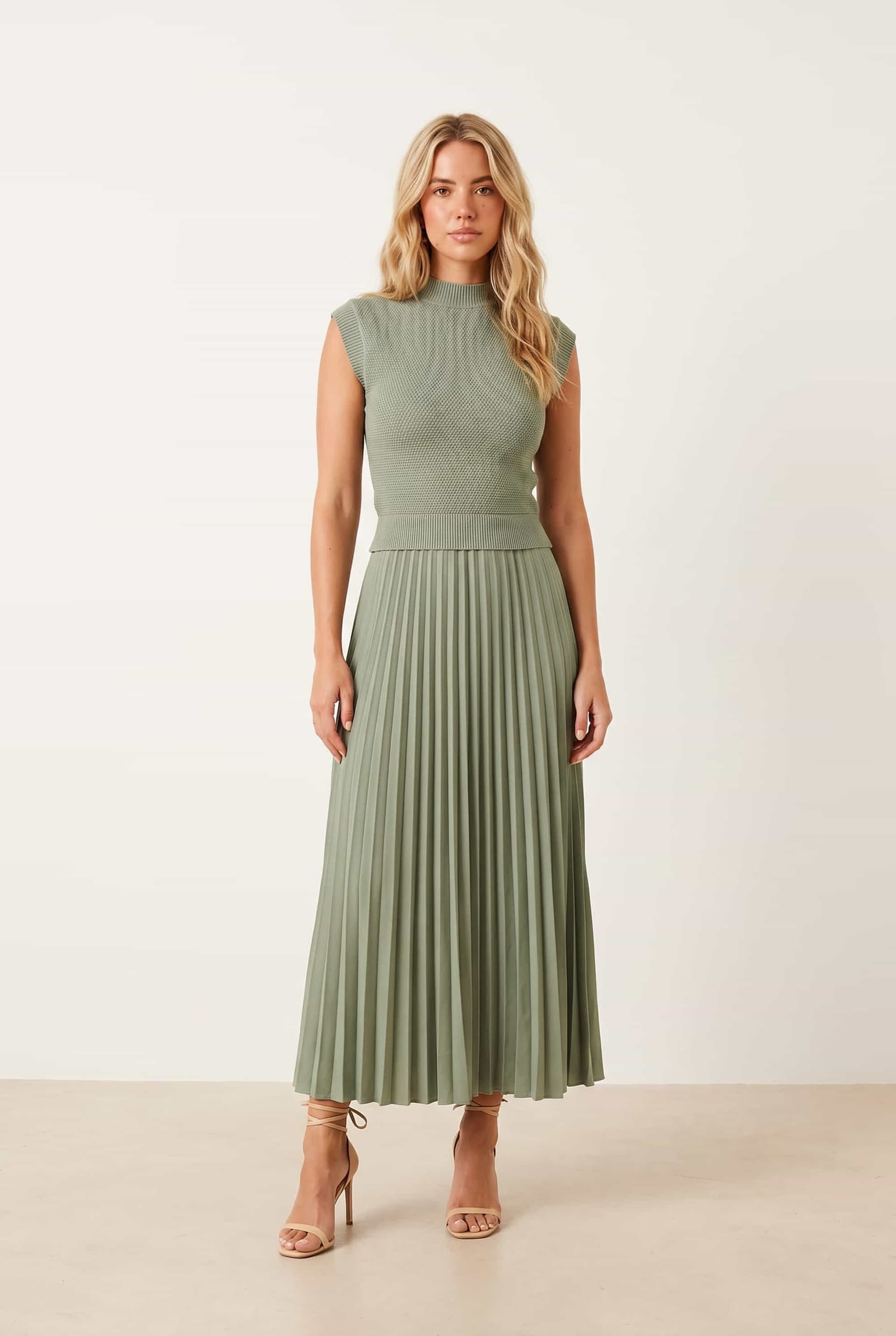 Style Cheat Style Cheat Women's Sage Knit Pleated Skirt Dress in Green