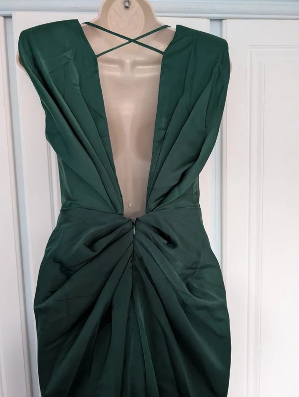 ASOS ASOS Design satin deep plunge midi dress in green size 8 - 1