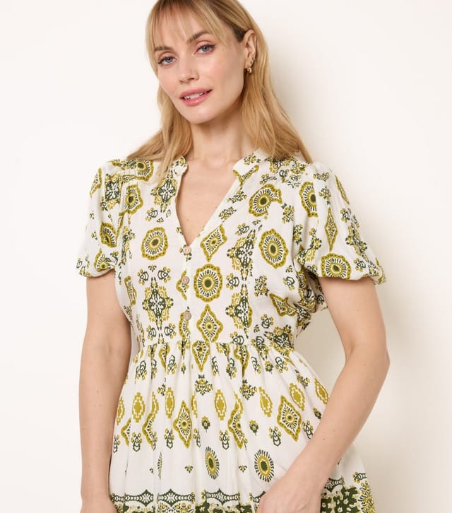 Blue Vanilla Women's Green Border Print Mini Dress Blue Vanilla New Look - 3