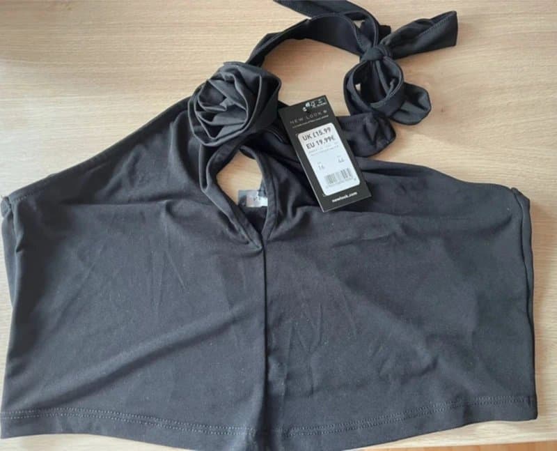 New Look New Look crop brand new top size 16