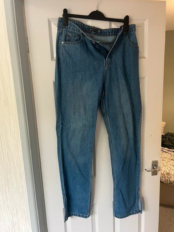 I Saw it First I saw it first flared jeans split hem