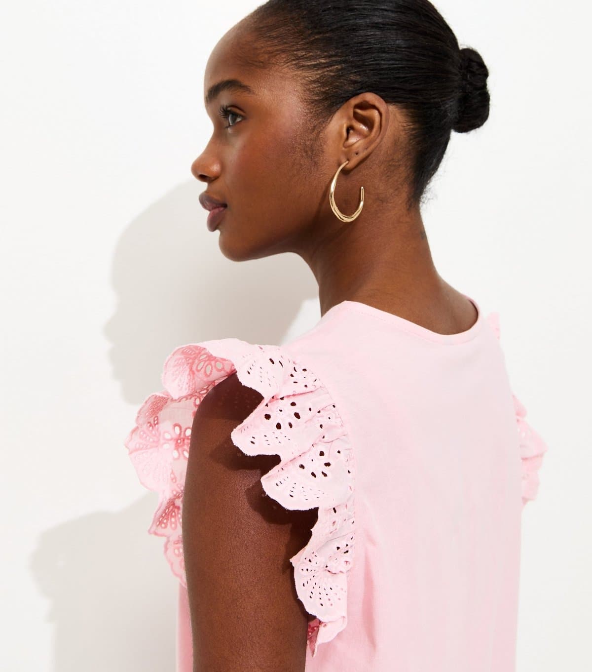 New Look Women's Light Pink Broderie Frill Sleeve Top New Look