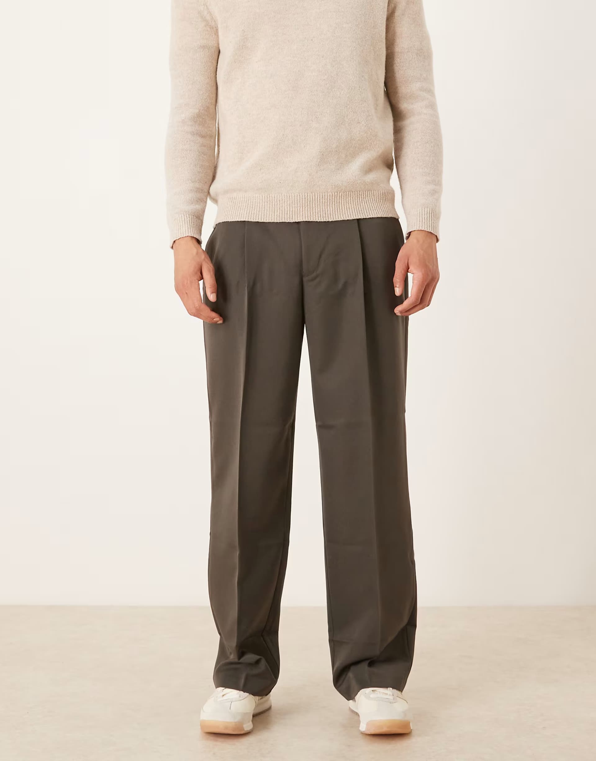 ASOS ASOS DESIGN smart pleated wide leg trousers and elasticated waist in charcoal