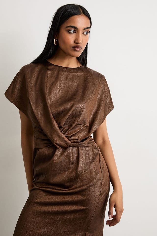 Warehouse Warehouse Women's Leather Look Satin Twist Front Detail Midi Dress in Chocolate - 2