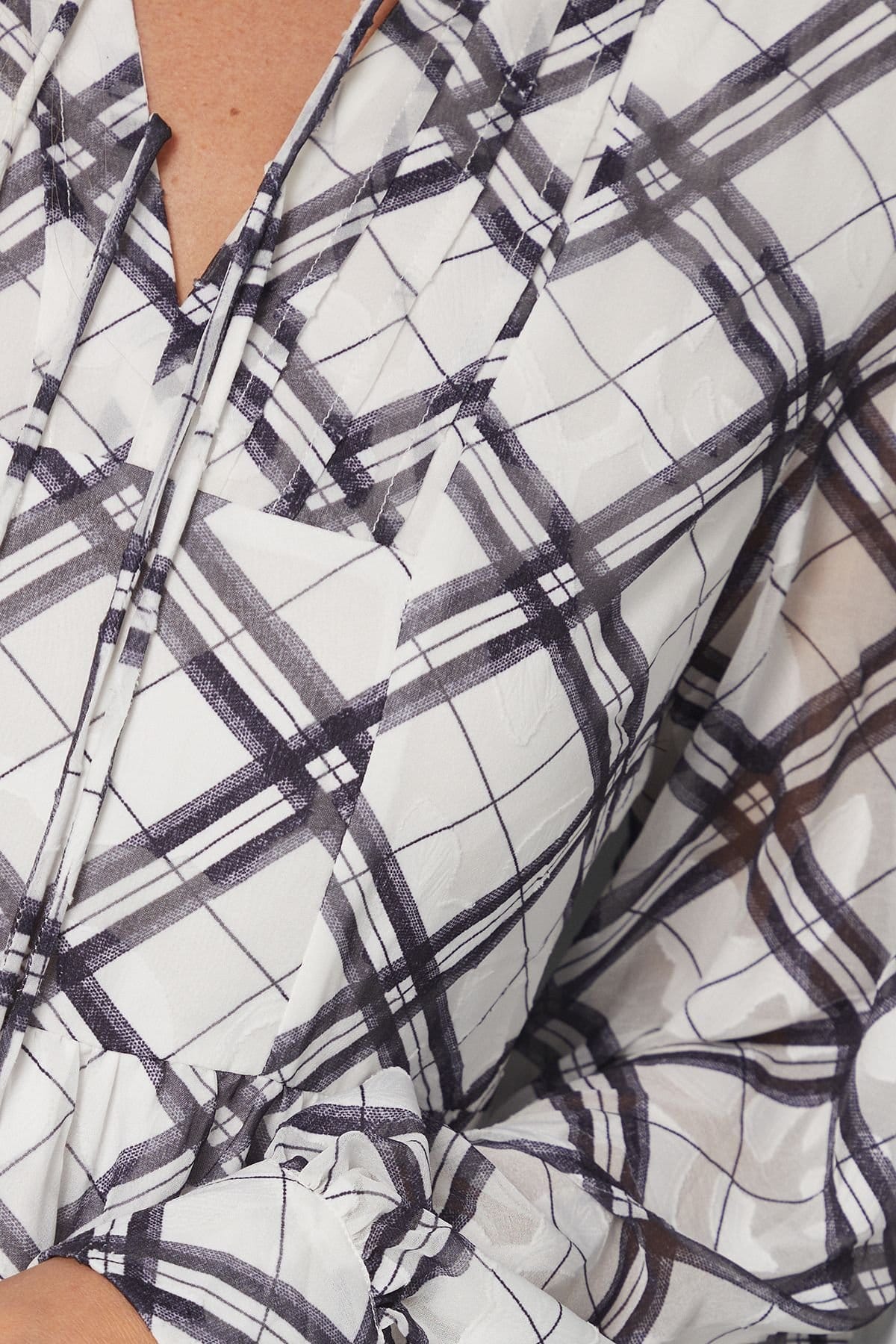 Wallis Wallis Women's White Petite Check Burn Out Tie Front Midi Dress - 4