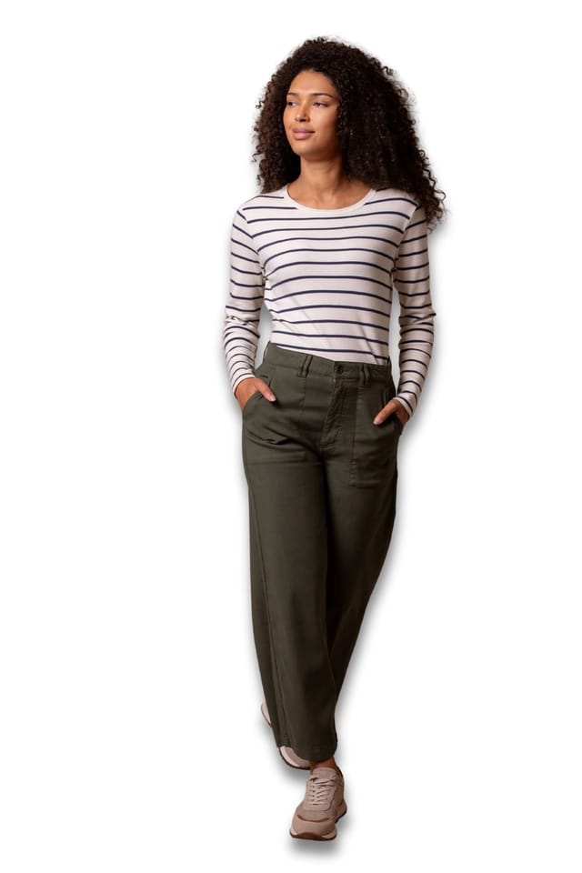 Celtic & Co Celtic & Co Women's Wide Leg Pleat Front Pant in Dark Olive - 3