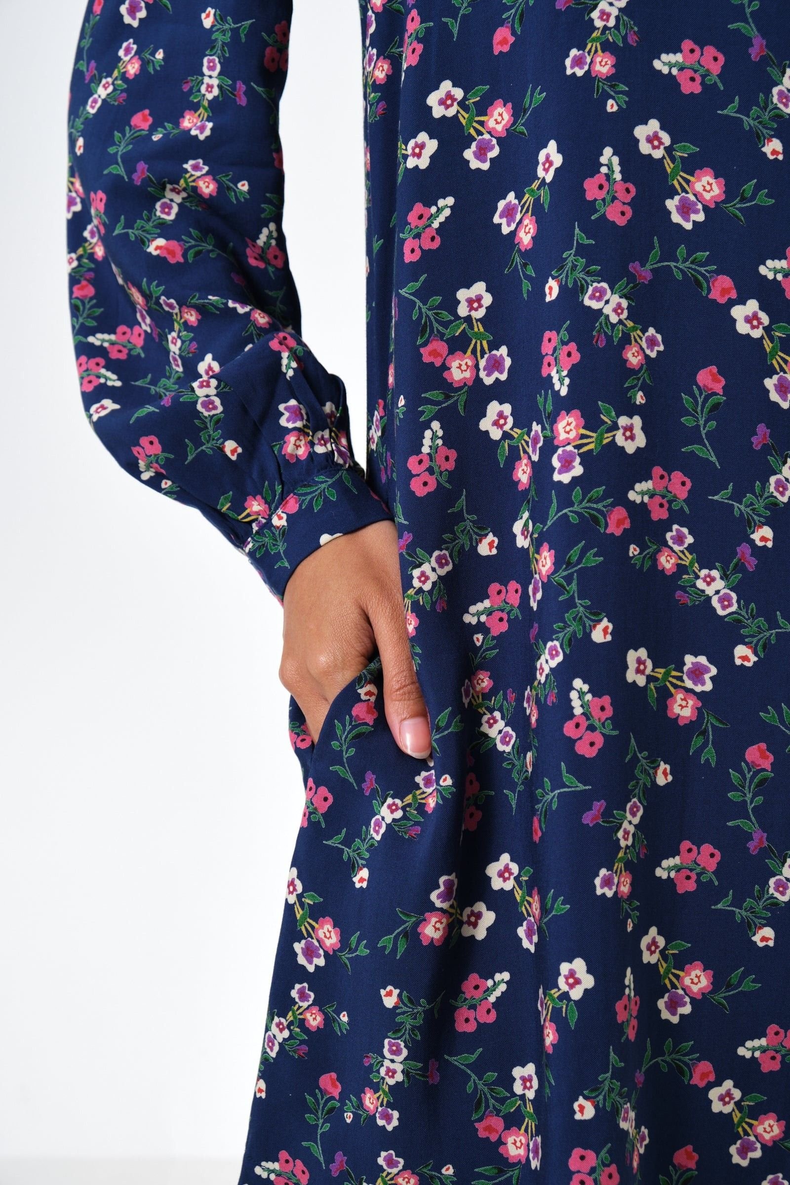 Louche Louche Women's Sola Naïve Posy Print Long Sleeve Mini Dress - Navy in Blue - 3