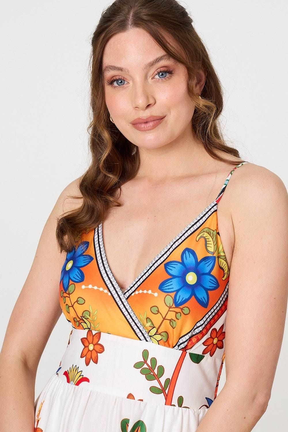 Izabel London Izabel London Women's Tropical Print Sleeveless Maxi Sun Dress in White - 4