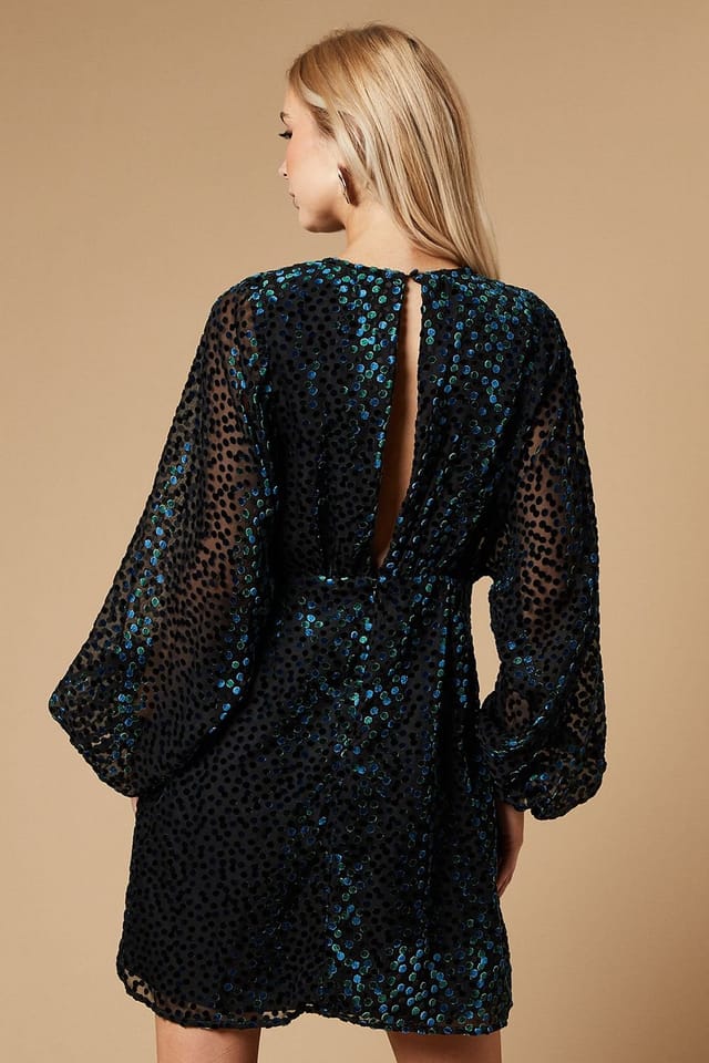 Oasis Oasis Women's Velvet Long Sleeve Mini Dress in Green - 3