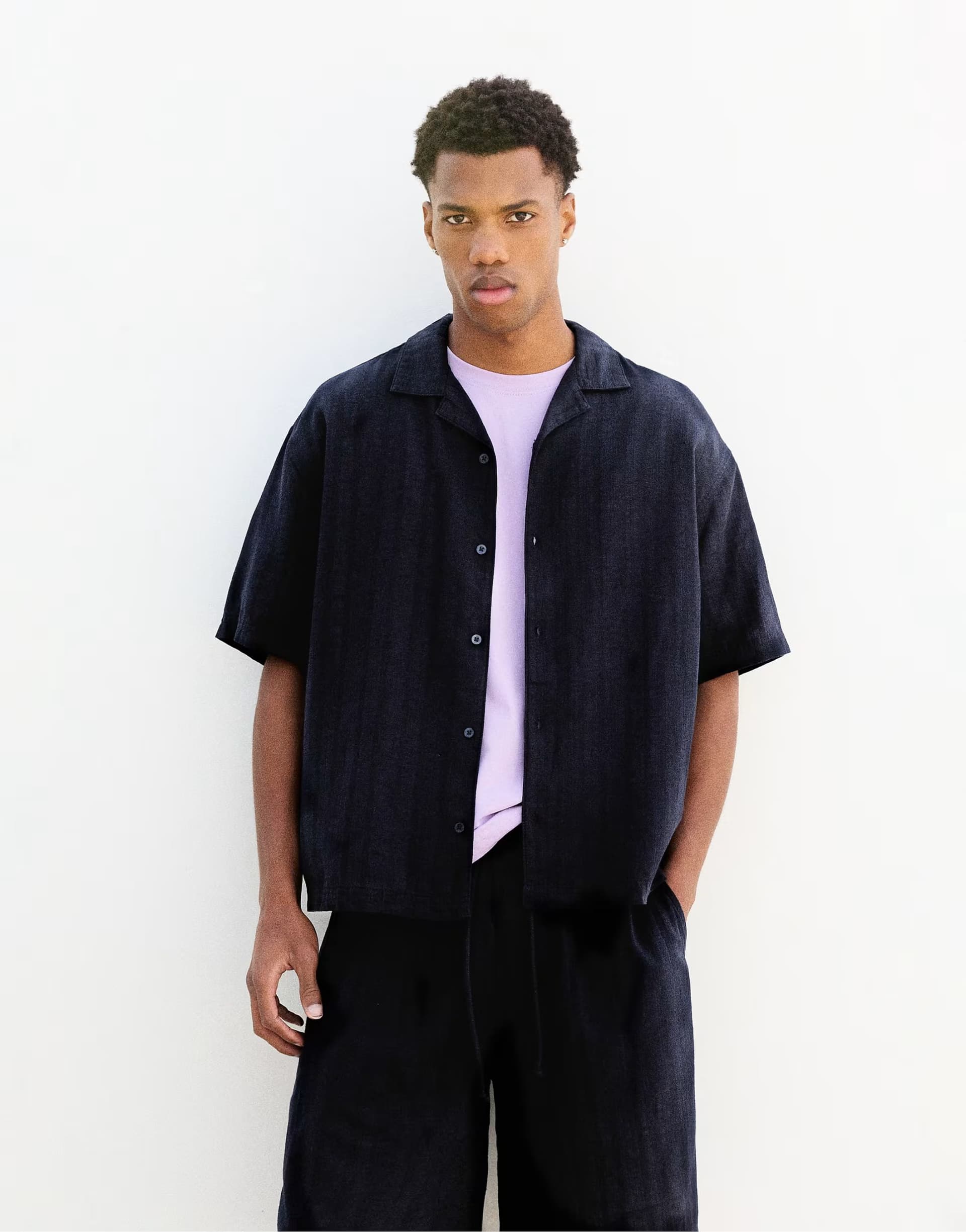 ASOS Pull&Bear Short sleeve textured shirt in navy
