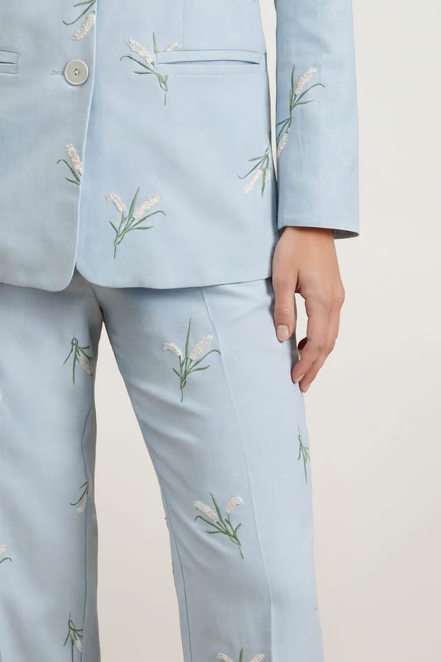 Oasis Oasis Women's Floral Embroidered Tailored Suit Trouser in Pale Blue - 2
